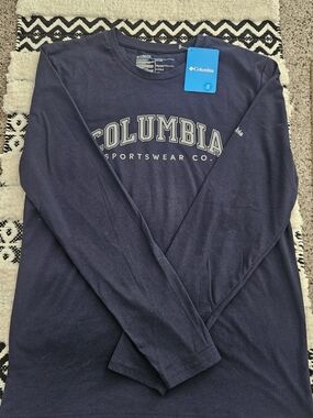 Columbia Men’s Long-Sleeve Navy Blue Logo Tee